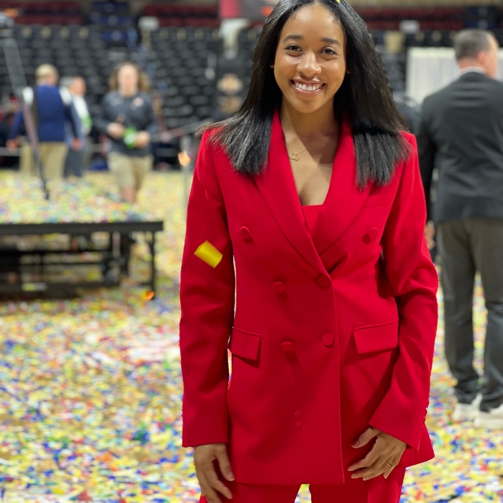 Meet your Posher, Tiffany